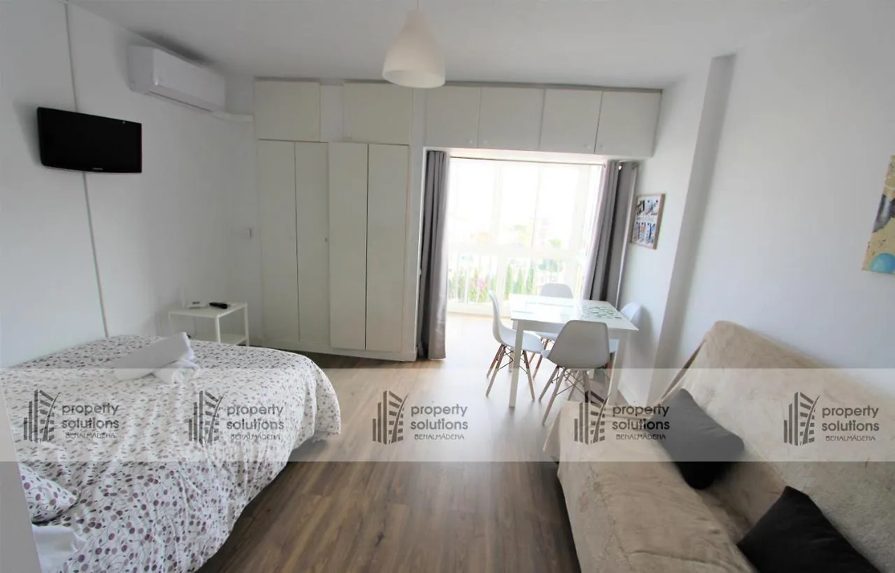 712 Iris Apartamentos - Vista Al Mar - A 10 Min De La Playa Caminando Y 5 Min Del Centro Benalmadena Spain