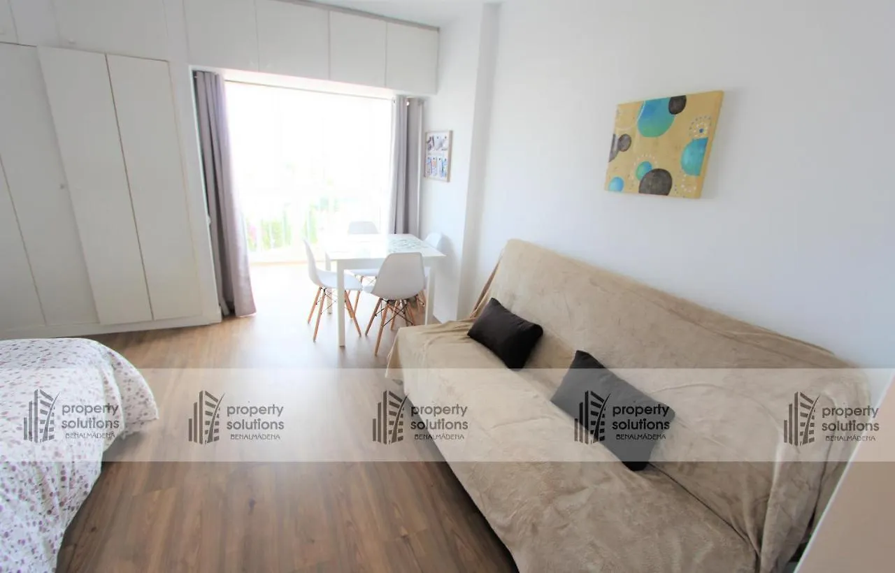 712 Iris Apartamentos - Vista Al Mar - A 10 Min De La Playa Caminando Y 5 Min Del Centro Benalmadena