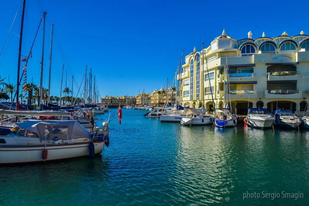Apartment 712 Iris Apartamentos - Vista Al Mar - A 10 Min De La Playa Caminando Y 5 Min Del Centro Benalmadena